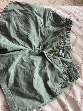 Old Navy Olive Green Pull-On Chino Shorts